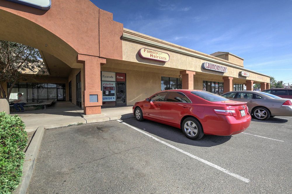 #A: 1471 B St, Livingston, CA 95334